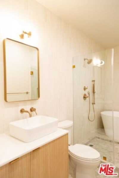 Apartment For Rent in Los Angeles, California