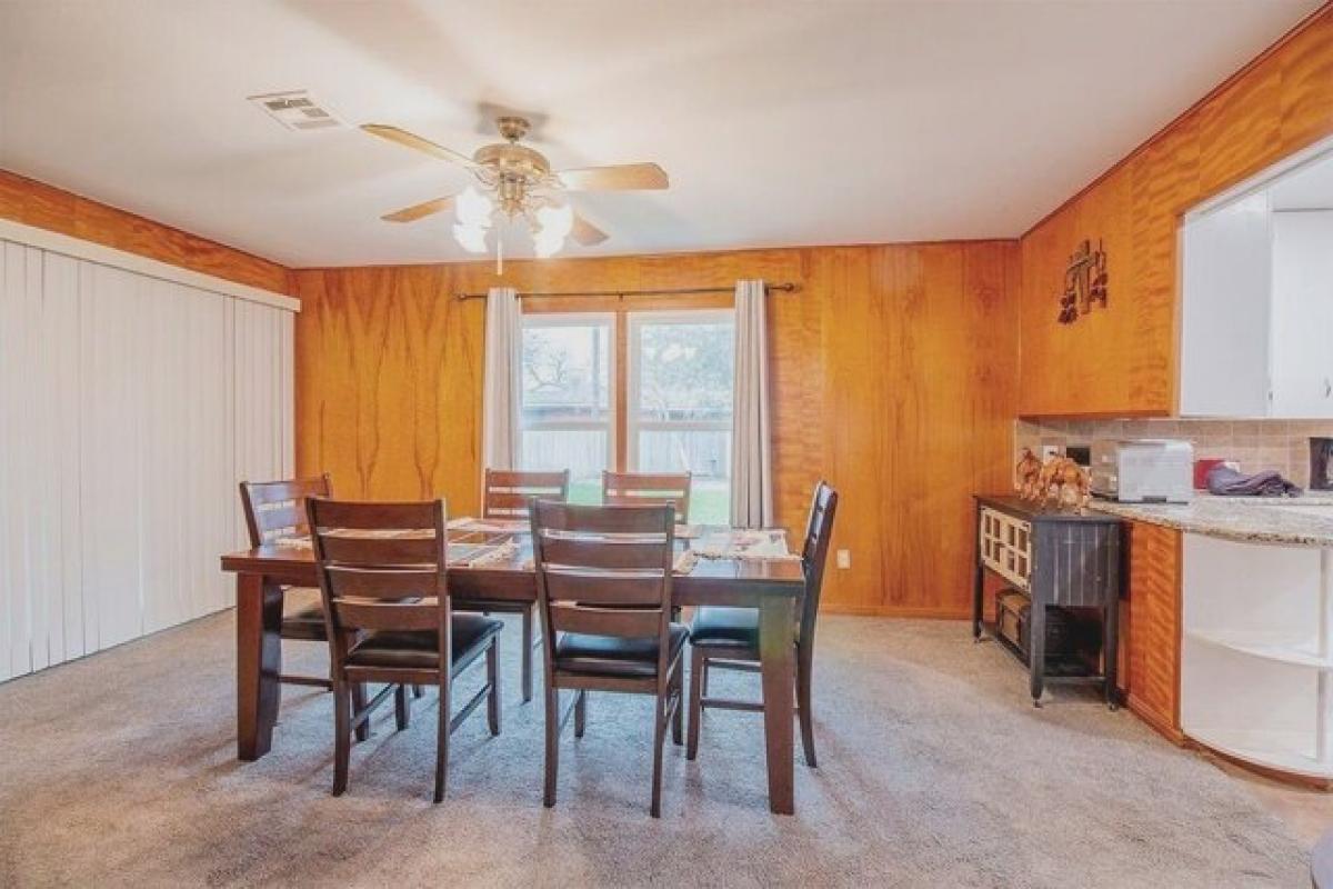 Picture of Home For Sale in Waco, Texas, United States