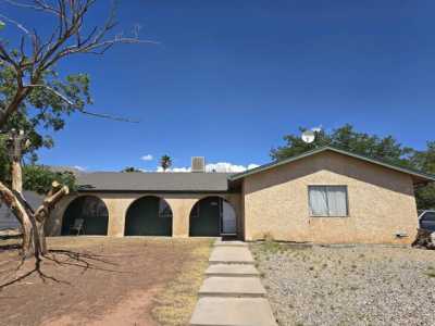 Home For Sale in Alamogordo, New Mexico