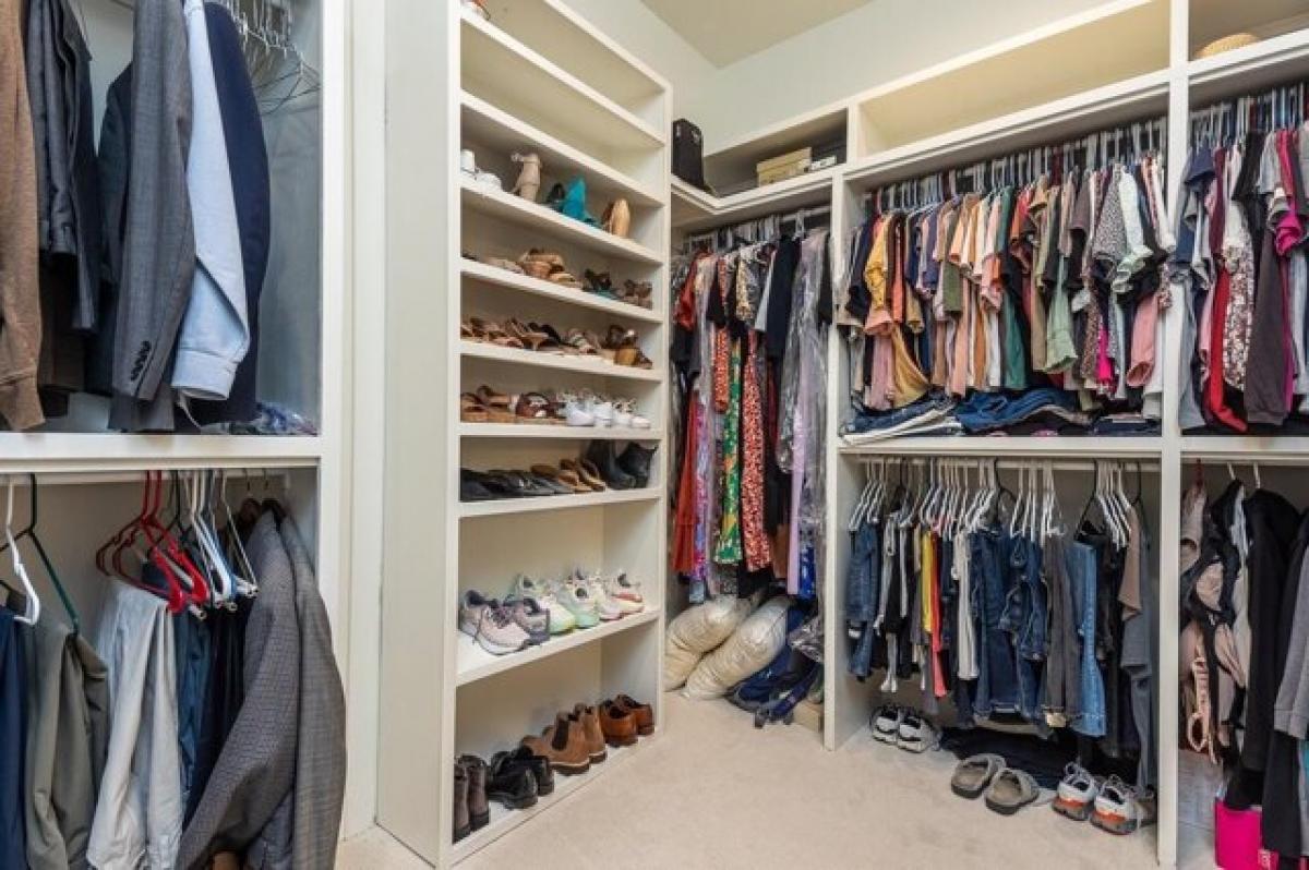 Picture of Home For Sale in Collierville, Tennessee, United States