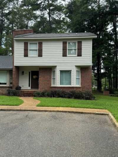 Home For Sale in Dothan, Alabama