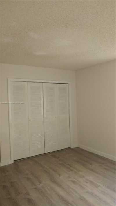 Home For Rent in Weston, Florida