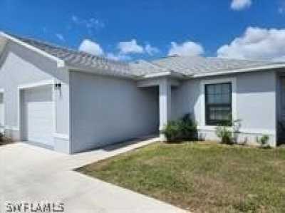 Home For Rent in Cape Coral, Florida