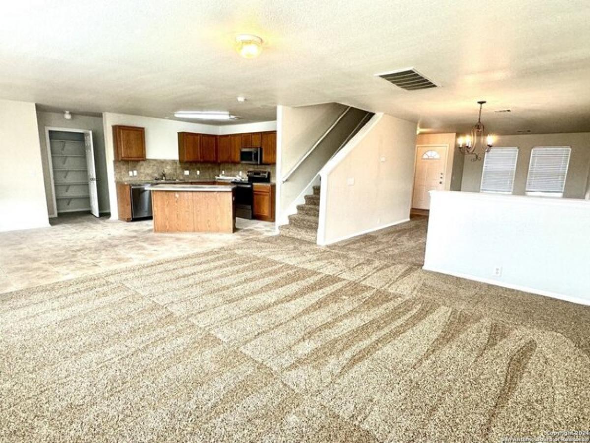 Picture of Home For Rent in Converse, Texas, United States