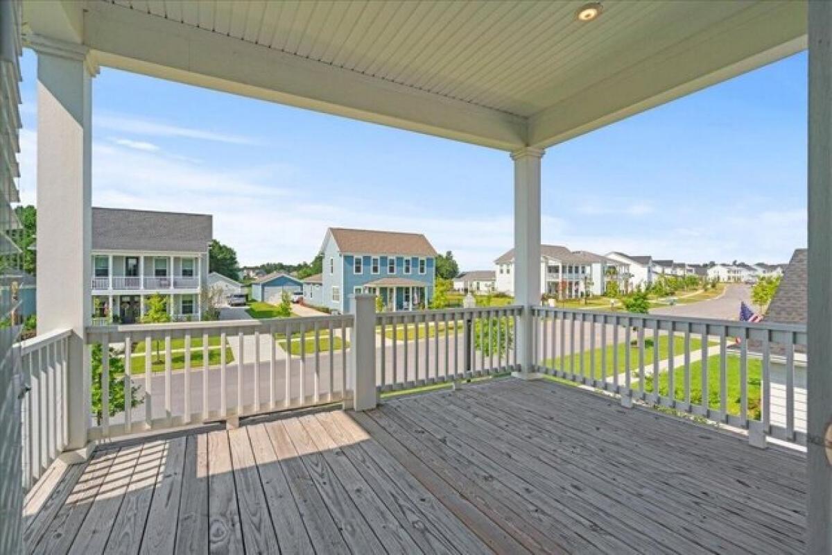 Picture of Home For Sale in Summerville, South Carolina, United States