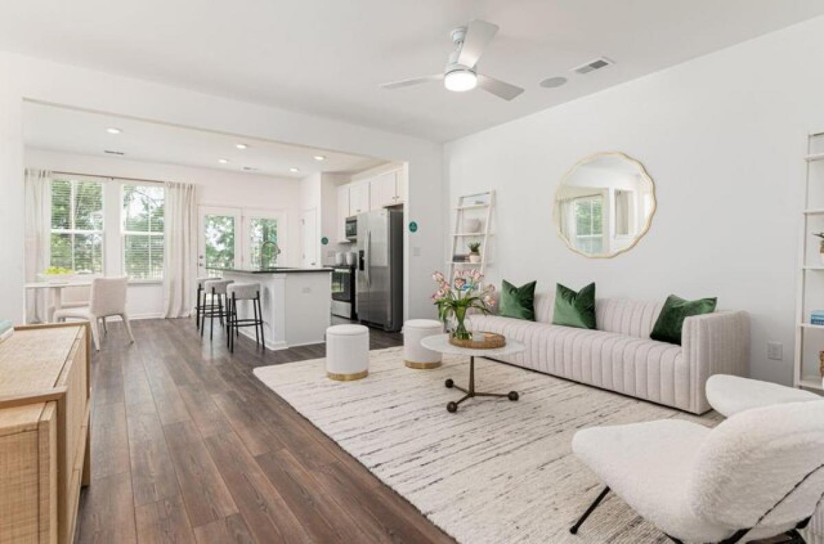 Picture of Home For Sale in Moncks Corner, South Carolina, United States