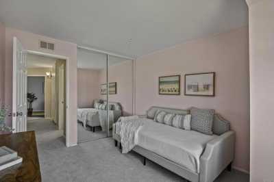 Home For Sale in Vista, California