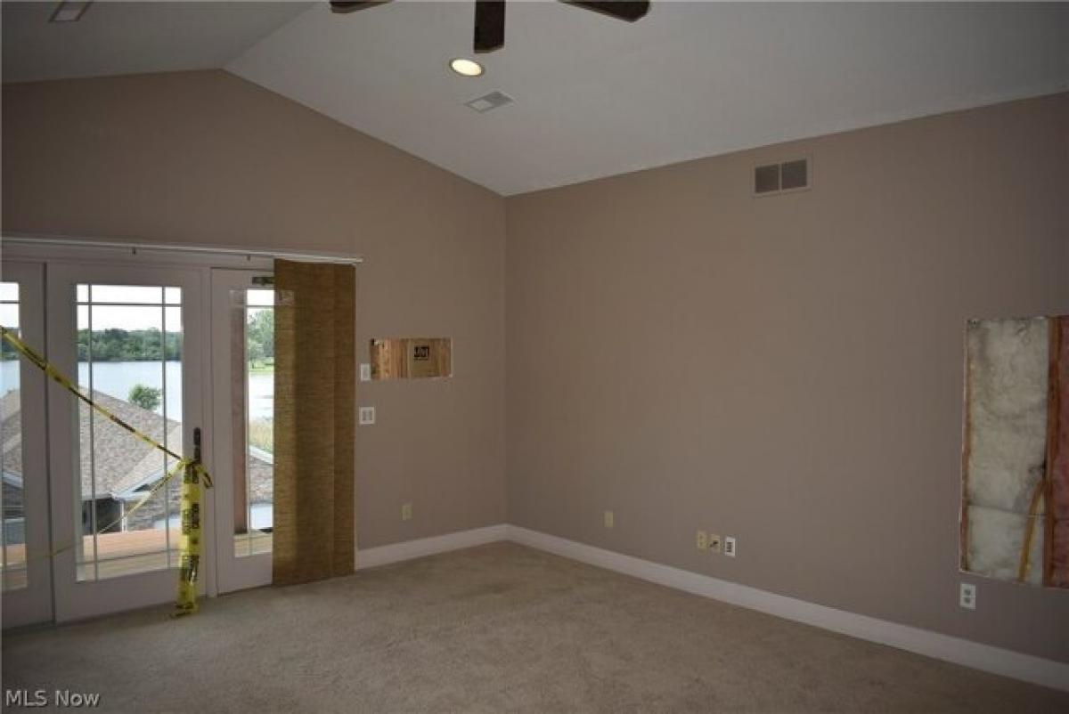 Picture of Home For Sale in Youngstown, Ohio, United States