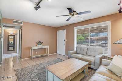 Home For Sale in Peoria, Arizona