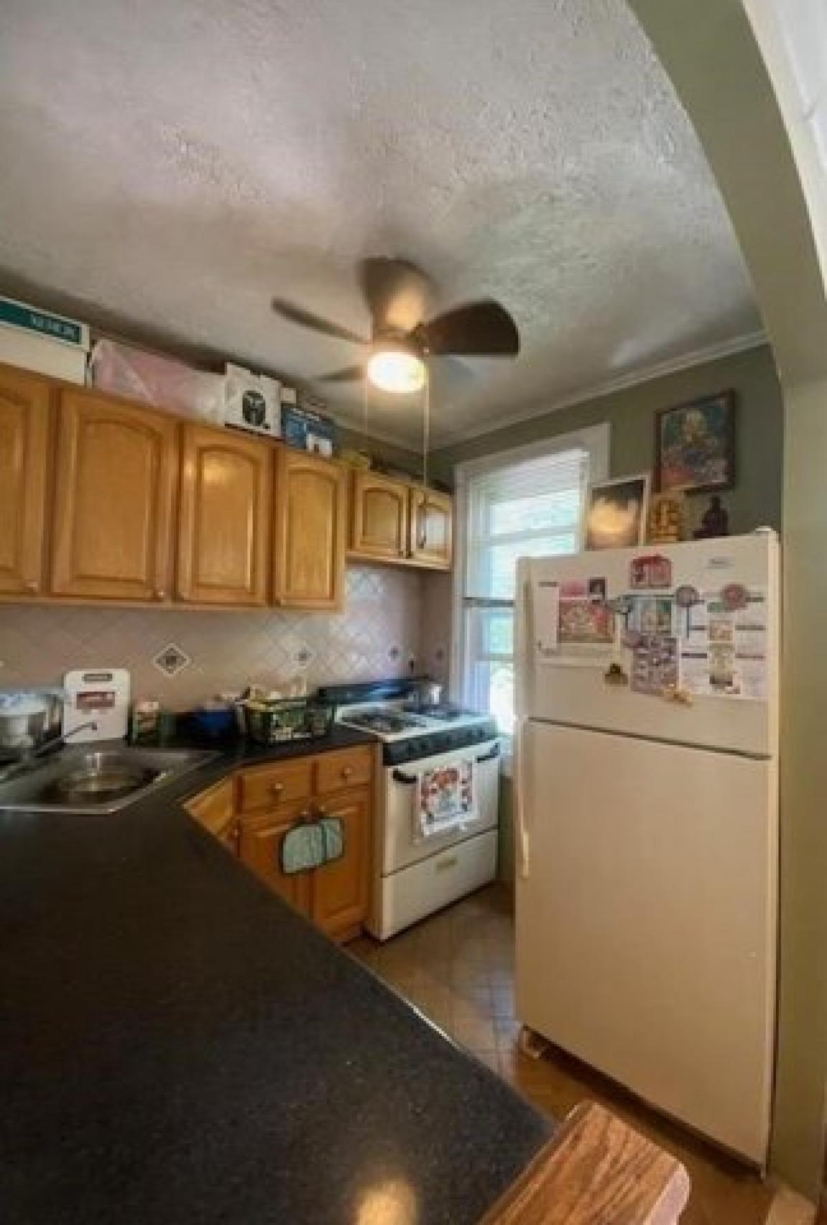 Picture of Home For Sale in Jersey City, New Jersey, United States