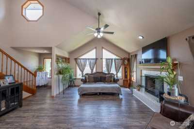 Home For Sale in Moses Lake, Washington
