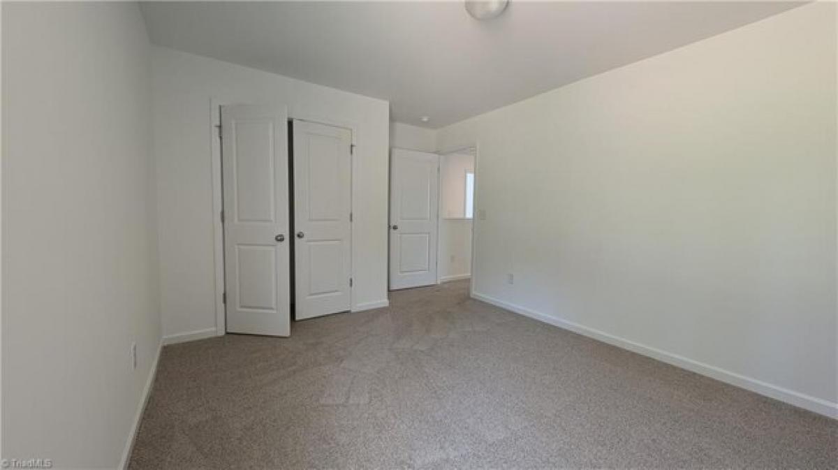 Picture of Home For Sale in Lexington, North Carolina, United States