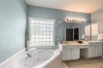 Home For Sale in Tomball, Texas