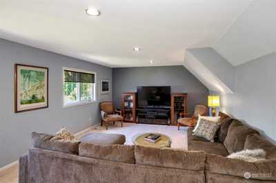 Home For Sale in Puyallup, Washington