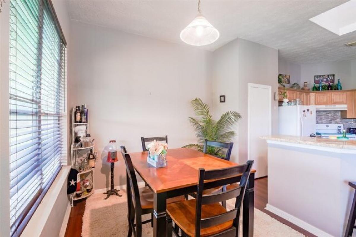 Picture of Home For Sale in Baytown, Texas, United States