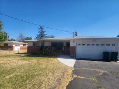 Home For Sale in Klamath Falls, Oregon