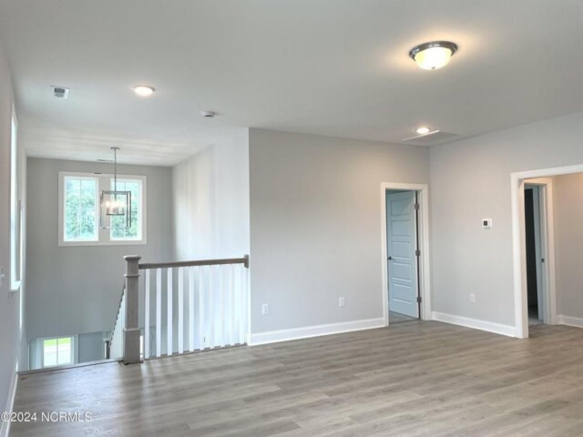 Picture of Home For Sale in Wilmington, North Carolina, United States