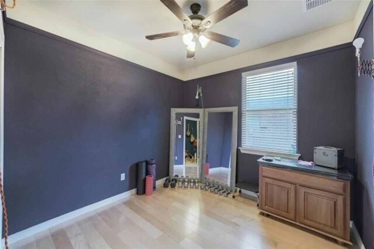 Picture of Home For Sale in Hutto, Texas, United States