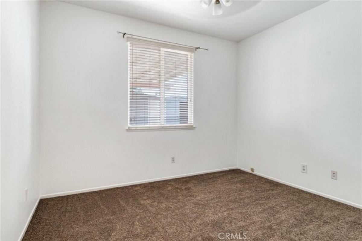 Picture of Home For Sale in Murrieta, California, United States