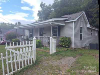 Home For Sale in Concord, North Carolina