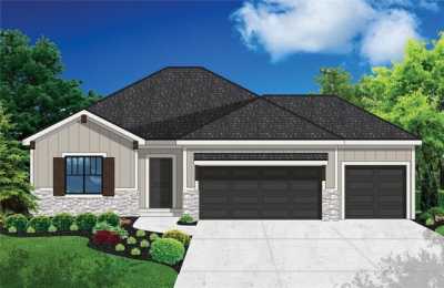 Home For Sale in Blue Springs, Missouri