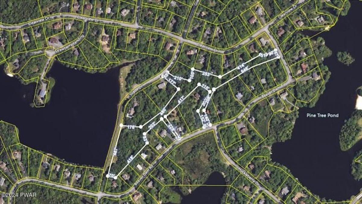 Picture of Residential Land For Sale in Long Pond, Pennsylvania, United States