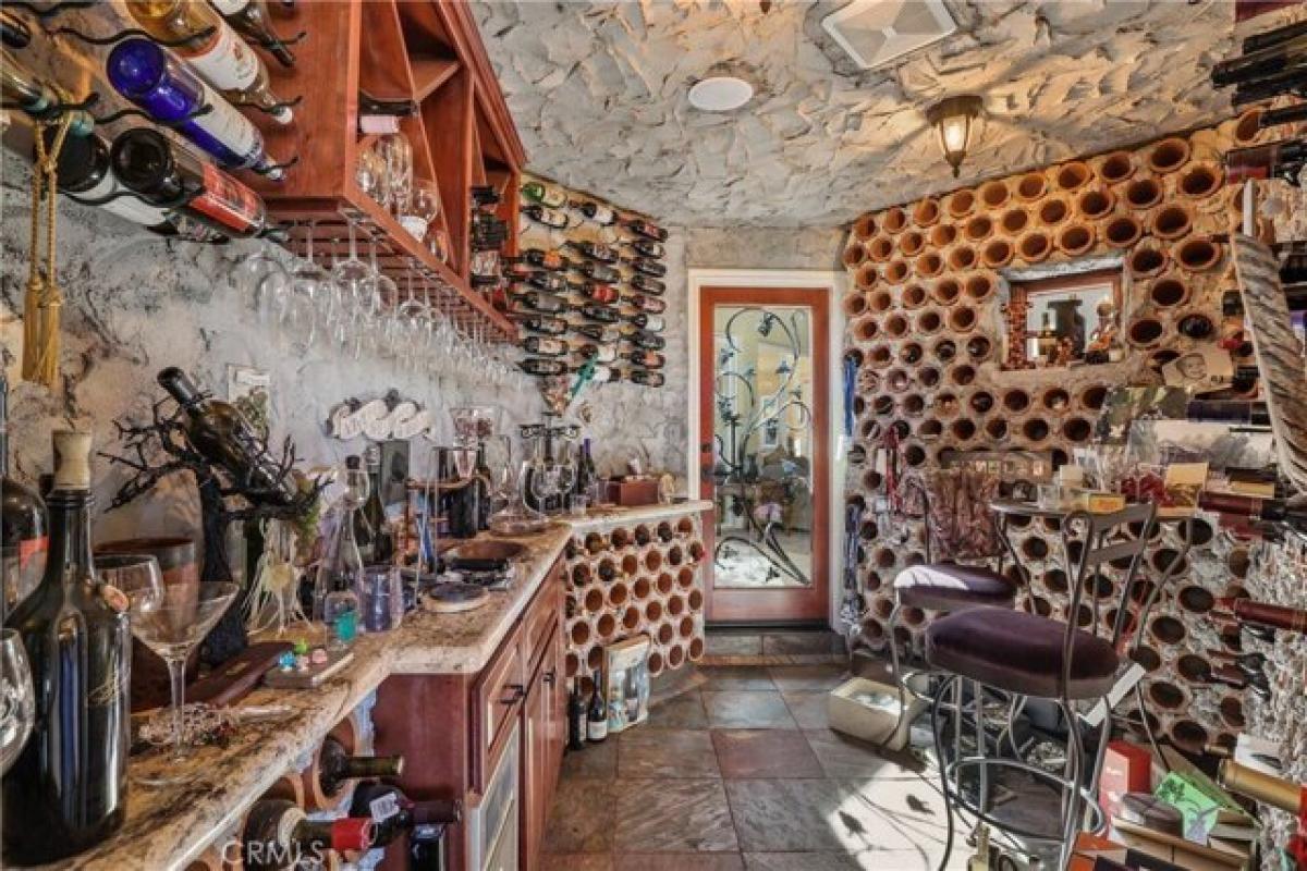 Picture of Home For Sale in Temecula, California, United States