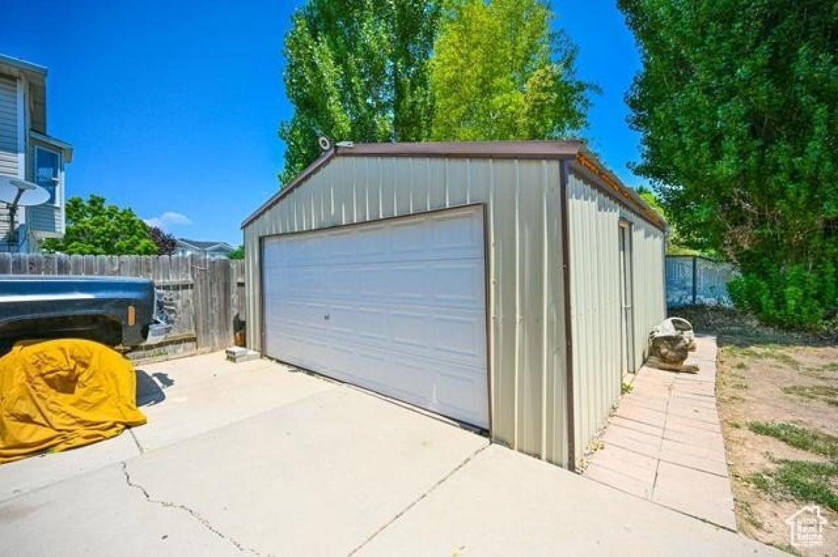 Picture of Home For Sale in Layton, Utah, United States