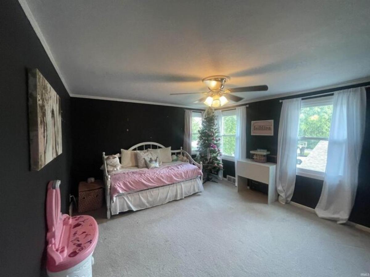 Picture of Home For Sale in Kokomo, Indiana, United States