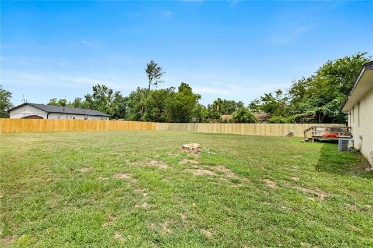 Picture of Home For Sale in Bentonville, Arkansas, United States