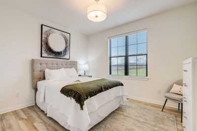 Home For Sale in Waukesha, Wisconsin