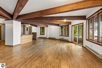 Home For Sale in Traverse City, Michigan