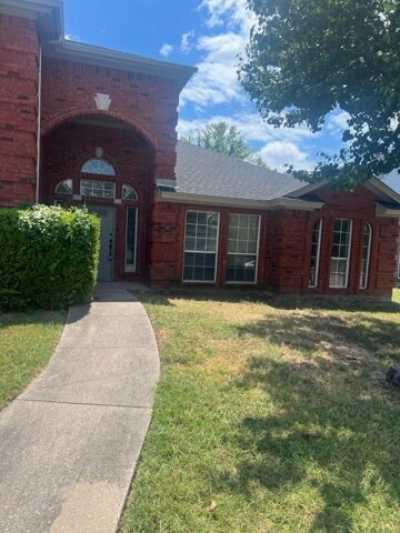 Home For Rent in Rowlett, Texas