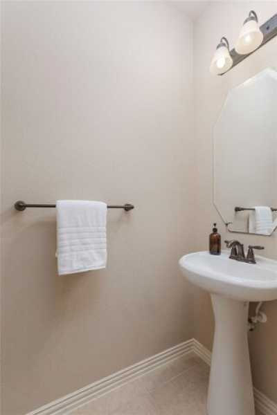 Home For Sale in Allen, Texas