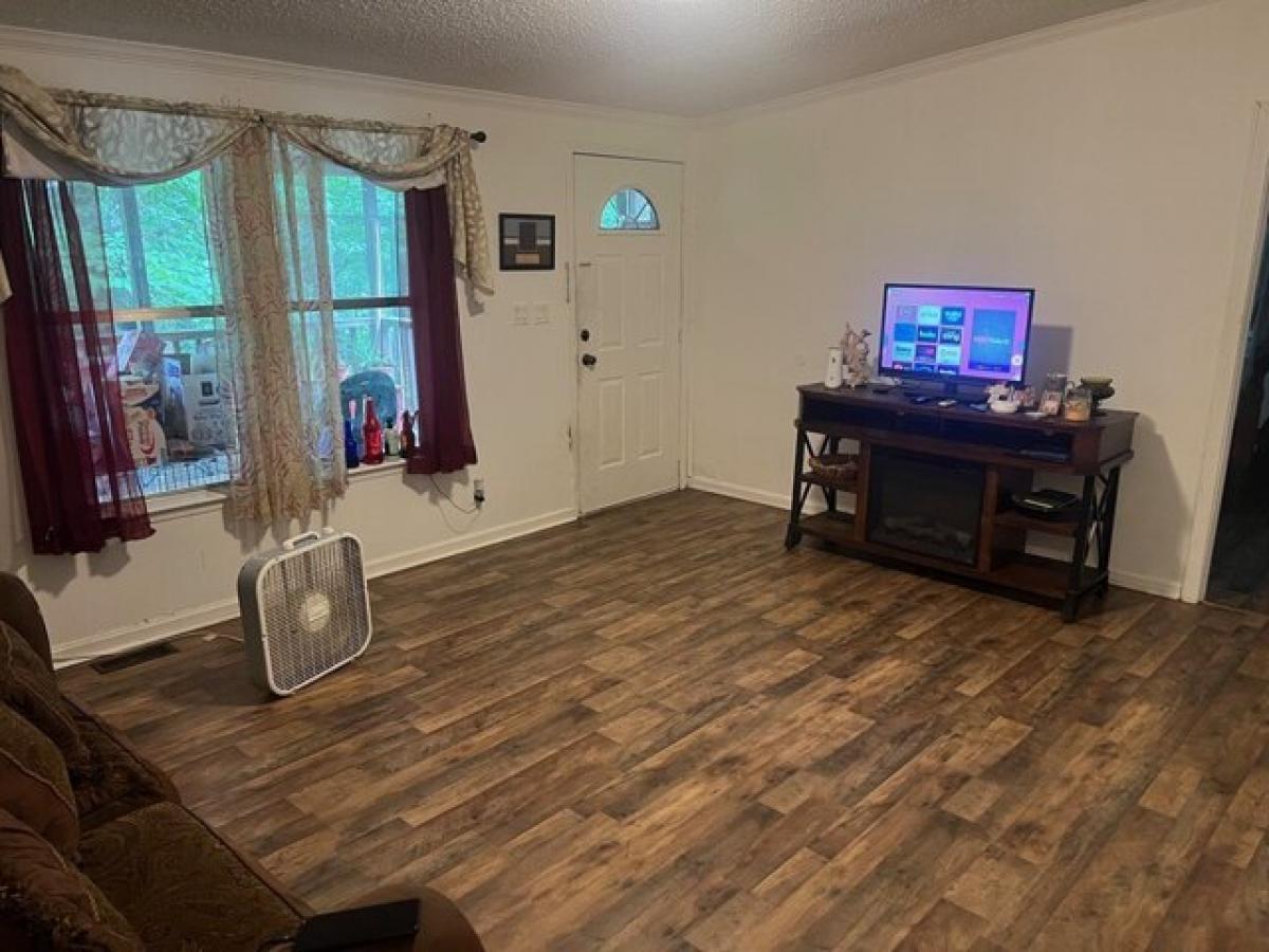 Picture of Home For Sale in Murphy, North Carolina, United States