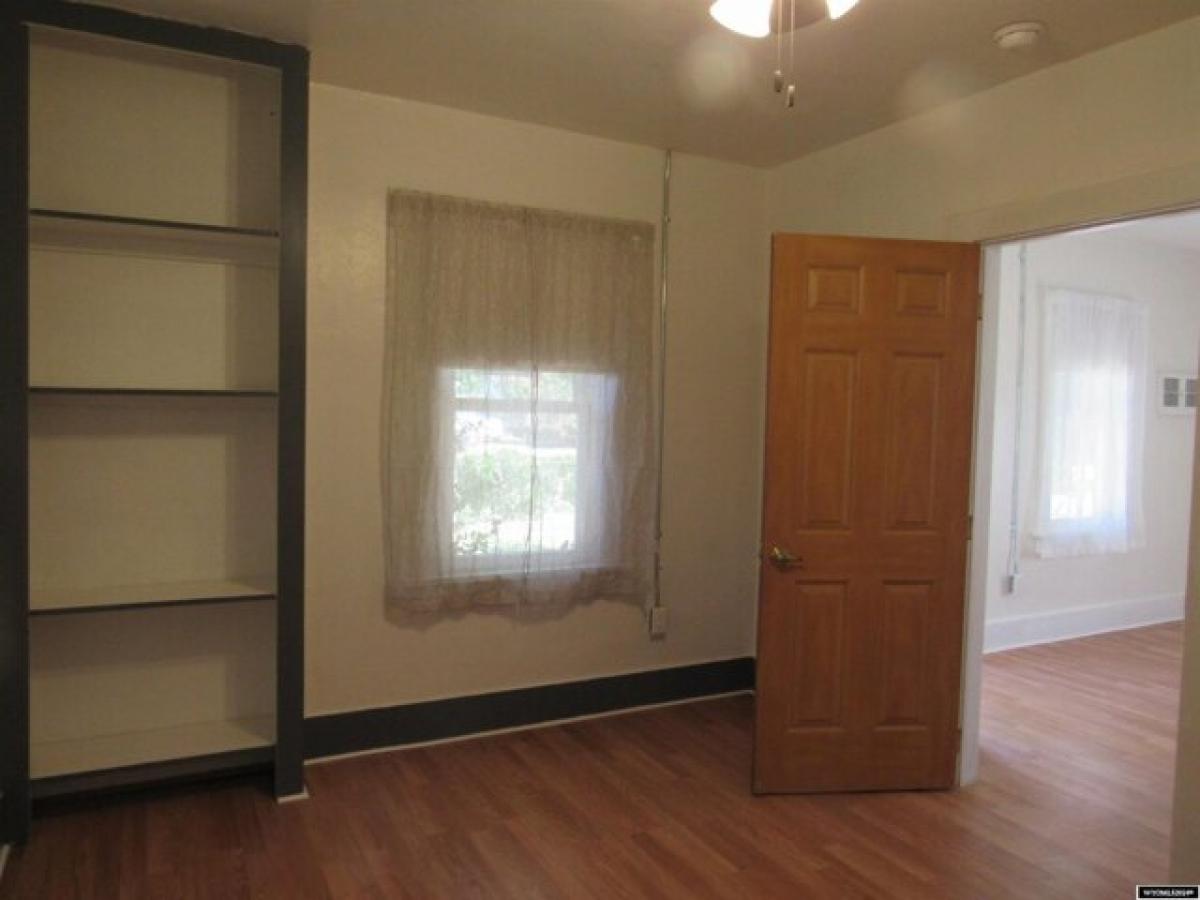 Picture of Home For Sale in Casper, Wyoming, United States