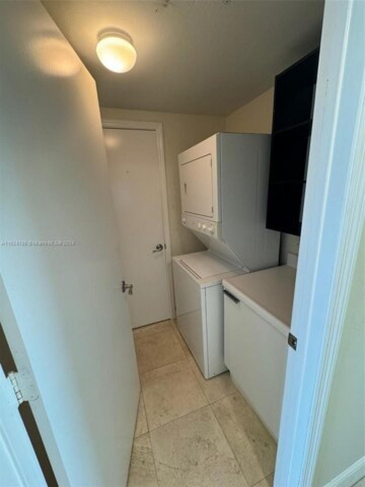 Picture of Home For Sale in North Miami, Florida, United States