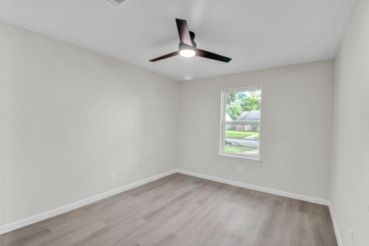 Picture of Home For Sale in Sugar Land, Texas, United States