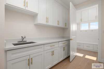 Home For Sale in Harlingen, Texas