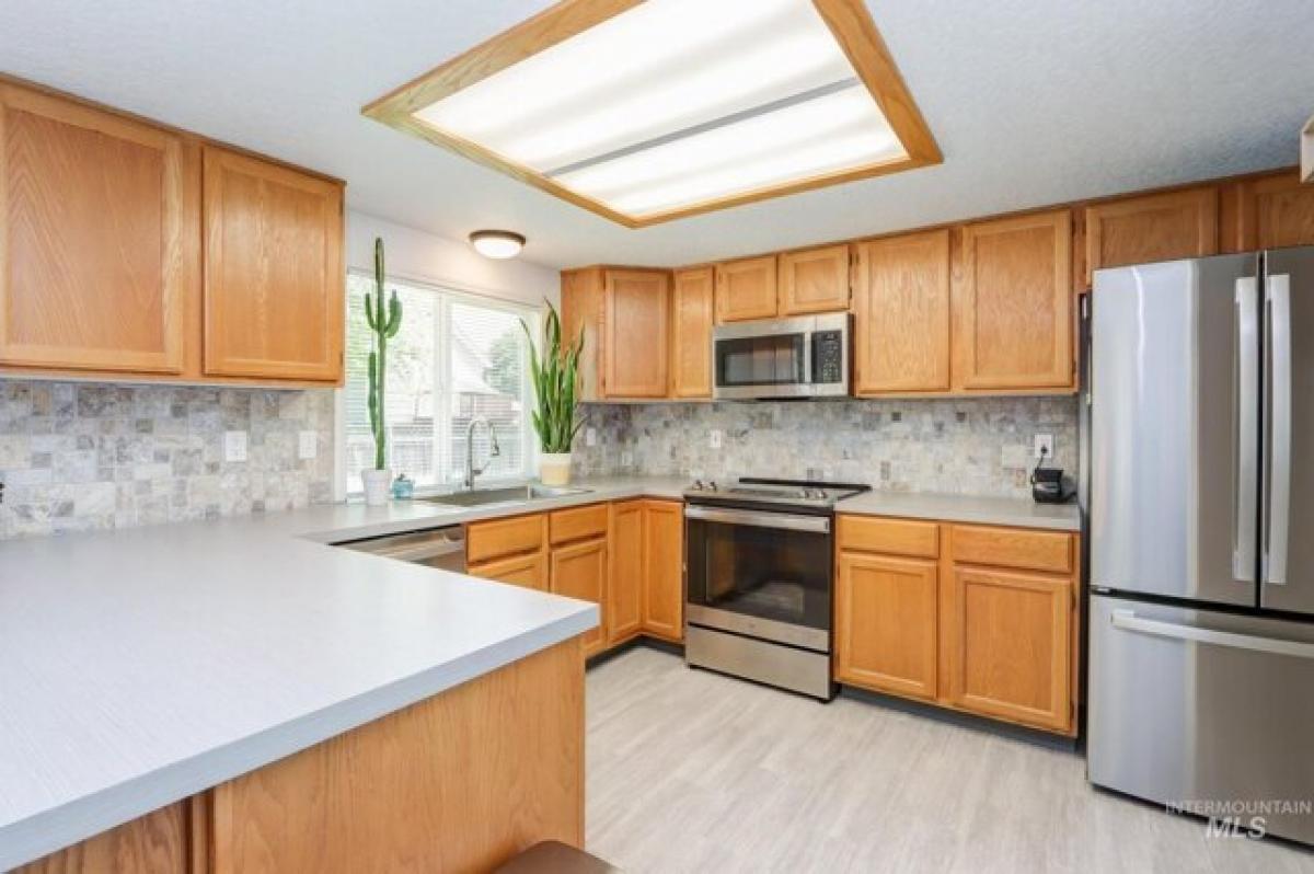 Picture of Home For Sale in Caldwell, Idaho, United States