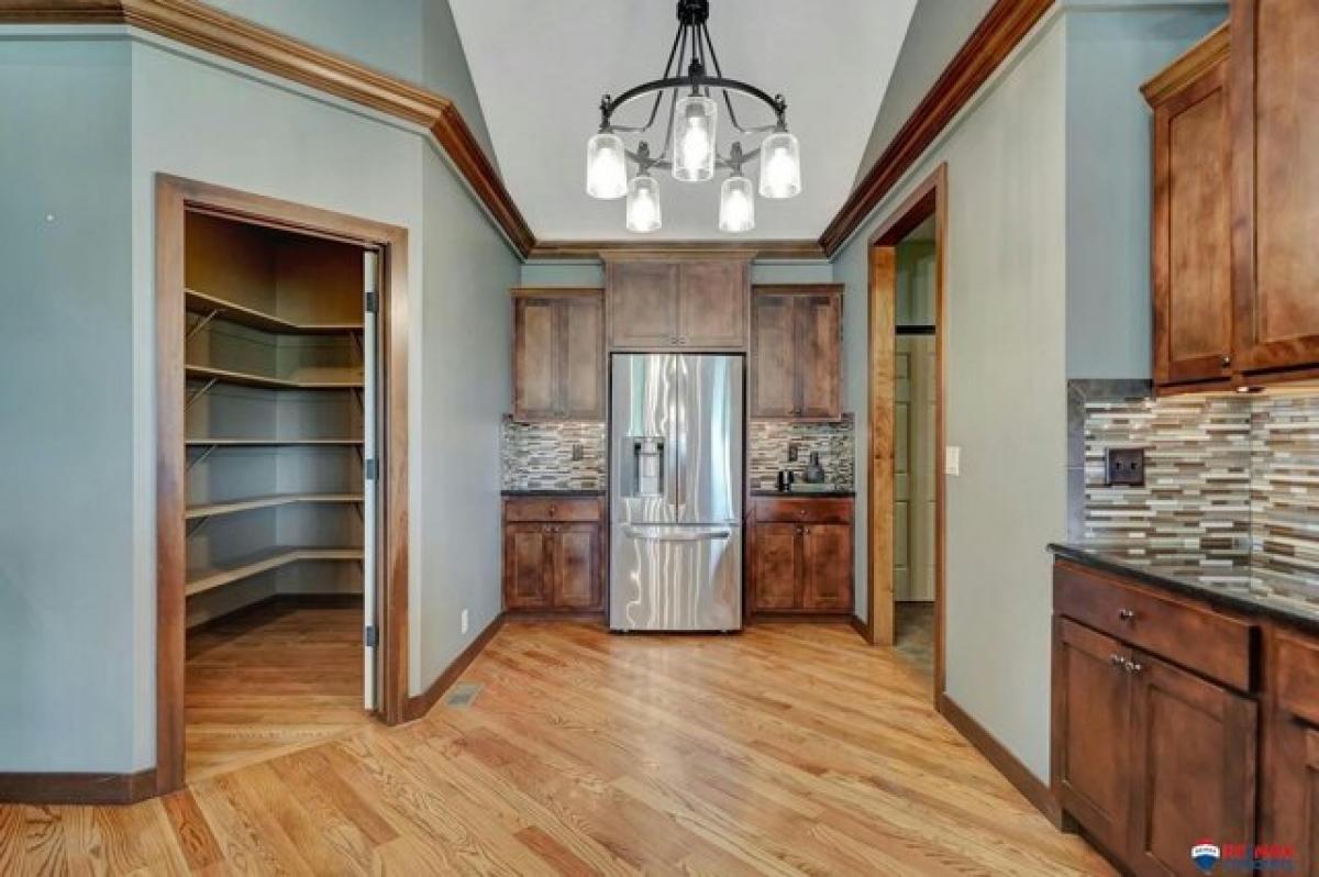 Picture of Home For Sale in Lincoln, Nebraska, United States