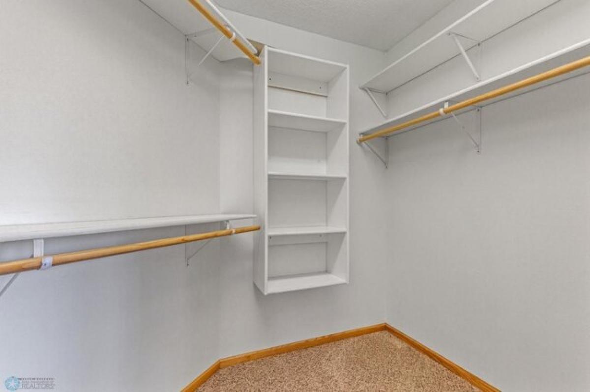 Picture of Home For Sale in Moorhead, Minnesota, United States