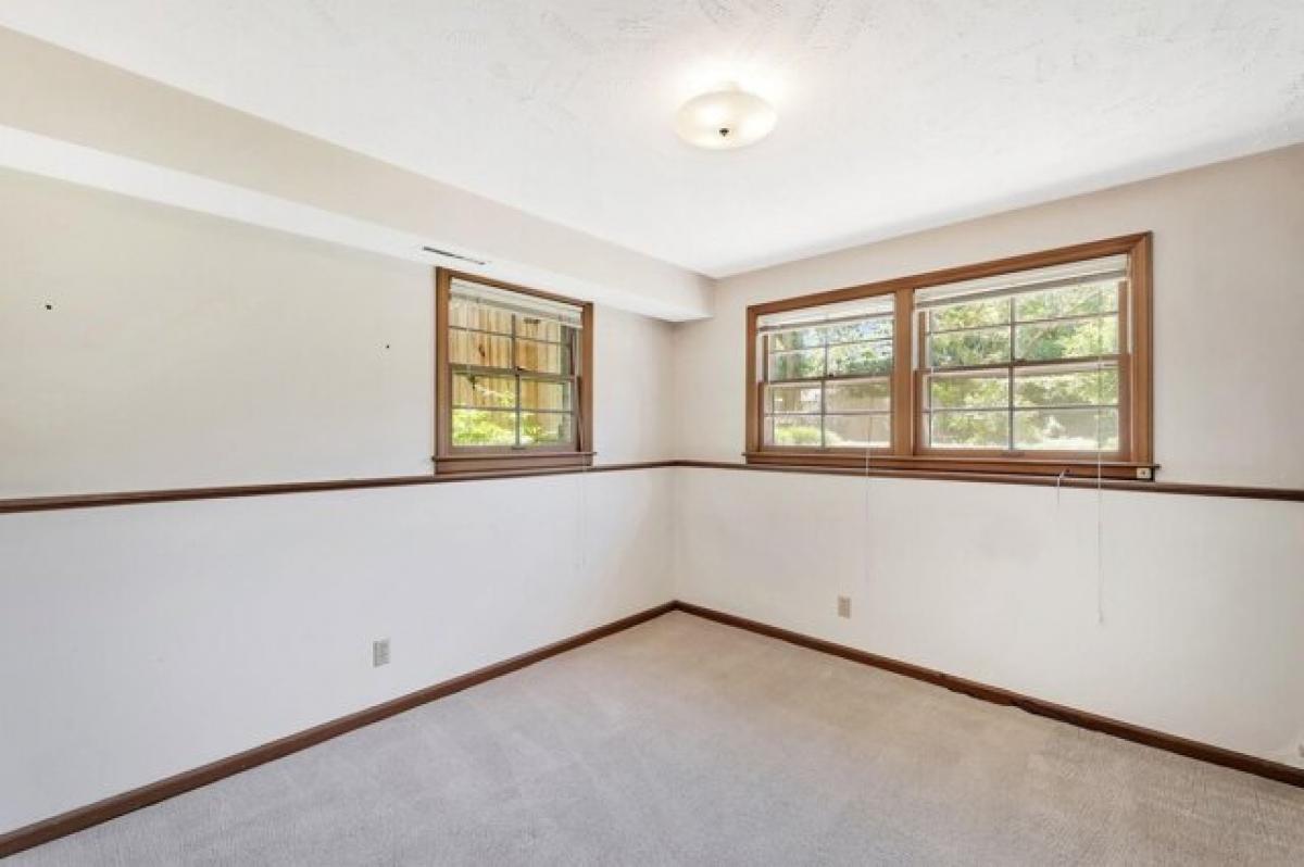 Picture of Home For Sale in Wichita, Kansas, United States