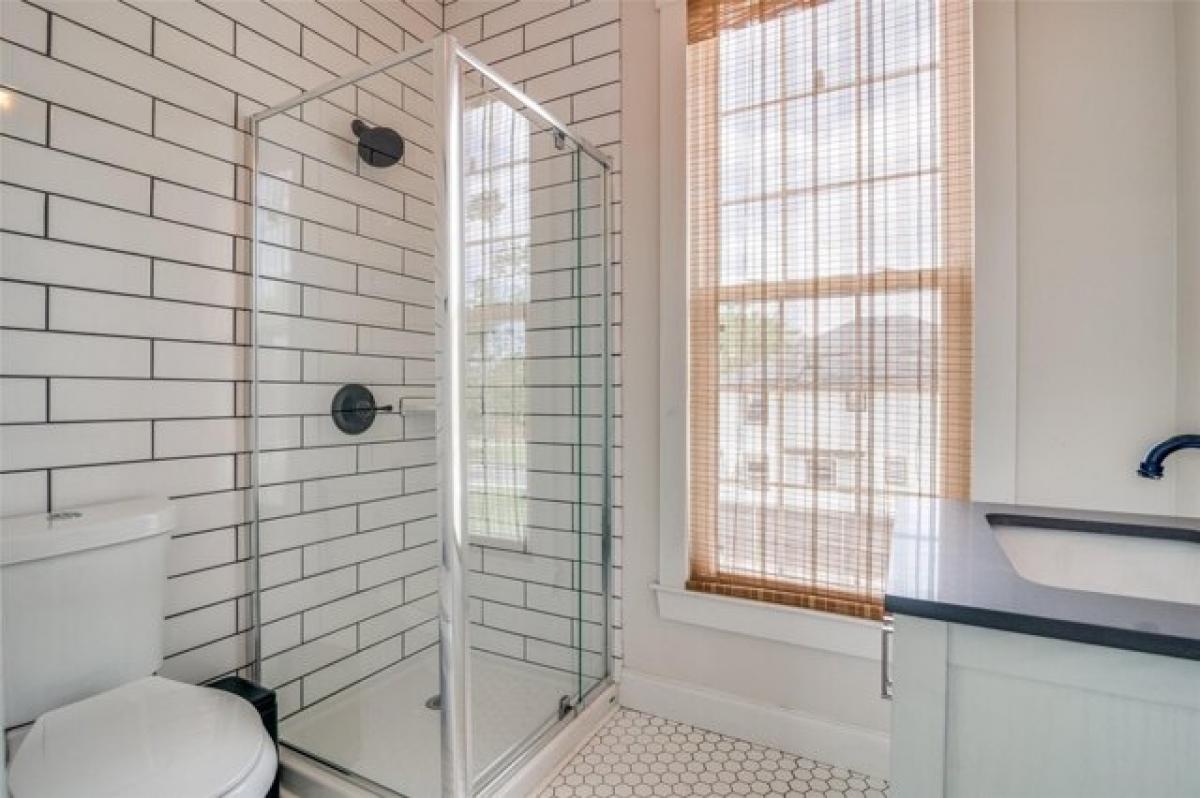 Picture of Home For Sale in Kaufman, Texas, United States