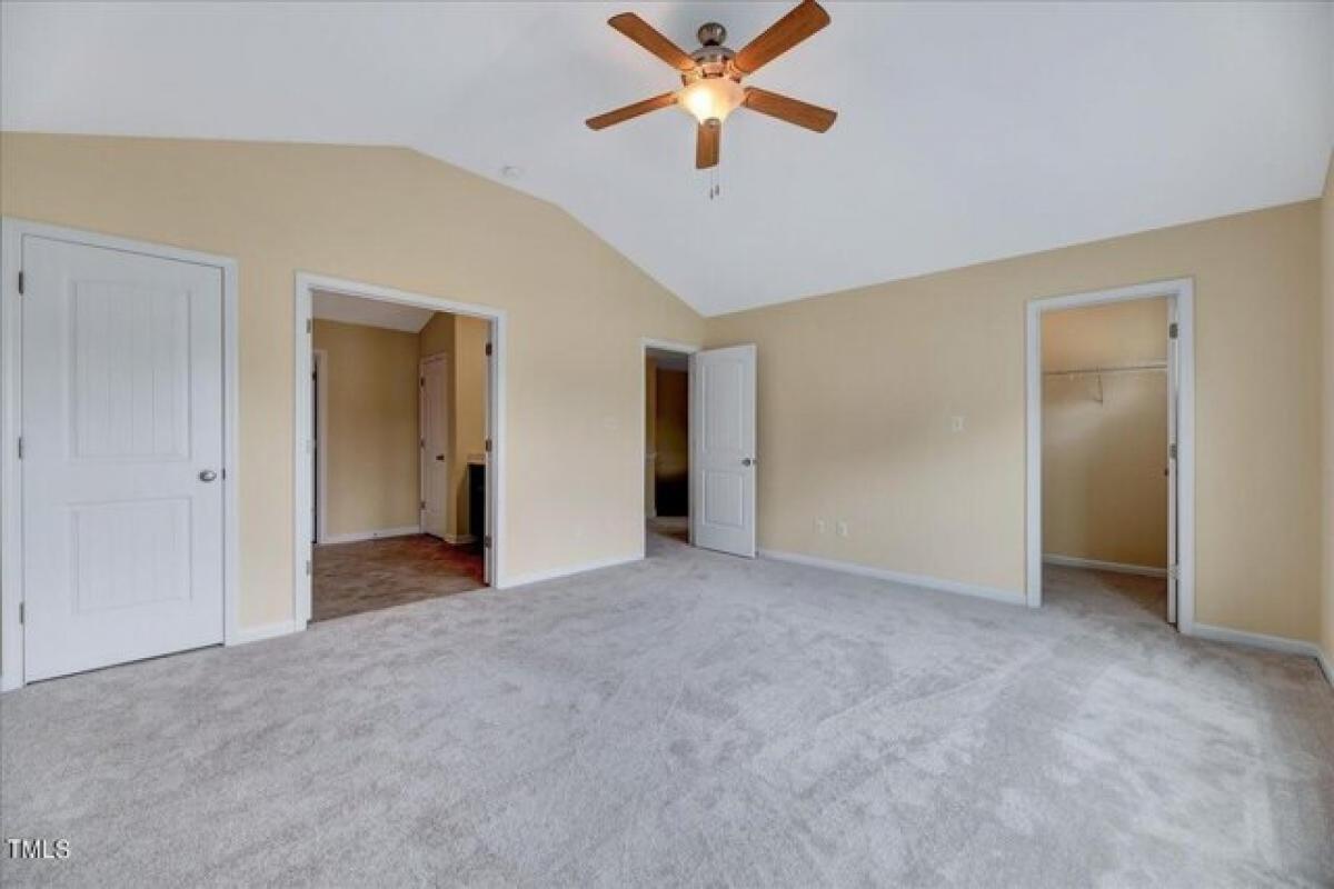 Picture of Home For Sale in Zebulon, North Carolina, United States