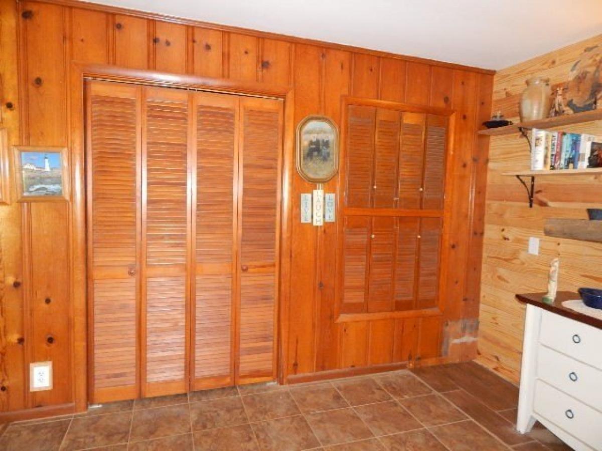 Picture of Home For Sale in Mcminnville, Tennessee, United States