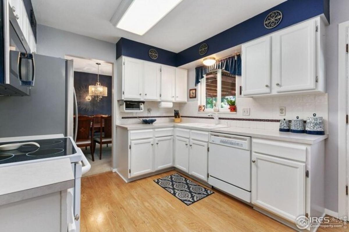 Picture of Home For Sale in Longmont, Colorado, United States