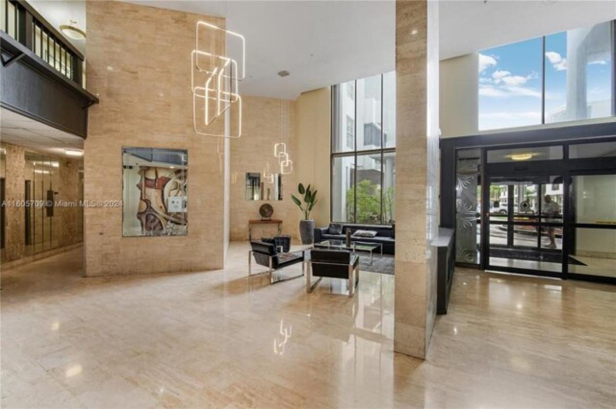Picture of Home For Sale in Aventura, Florida, United States