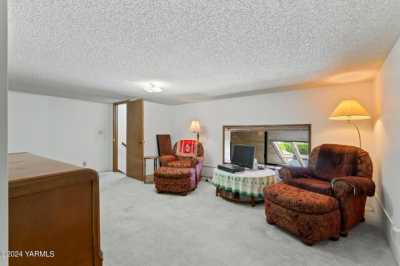 Home For Sale in Yakima, Washington