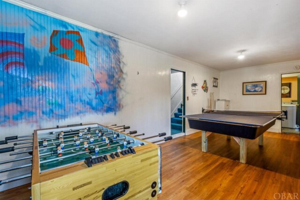 Picture of Home For Sale in Kill Devil Hills, North Carolina, United States